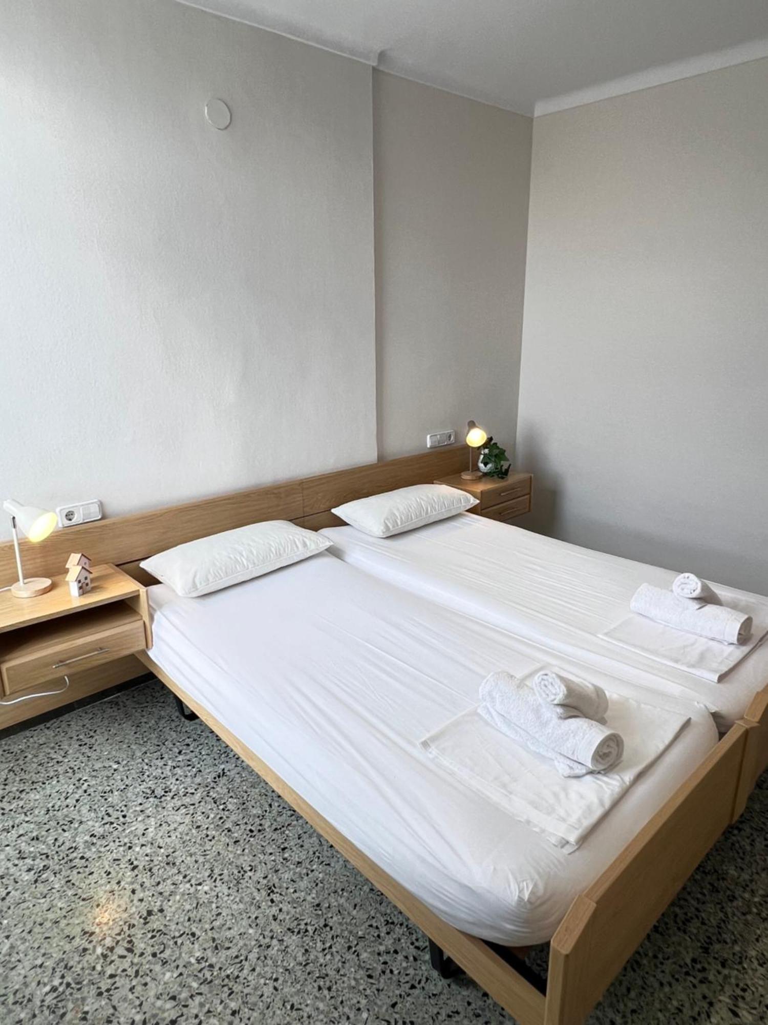 3 Room Apartment, 500M To Beach, Swimming Pool, Nice Terrace روساس المظهر الخارجي الصورة